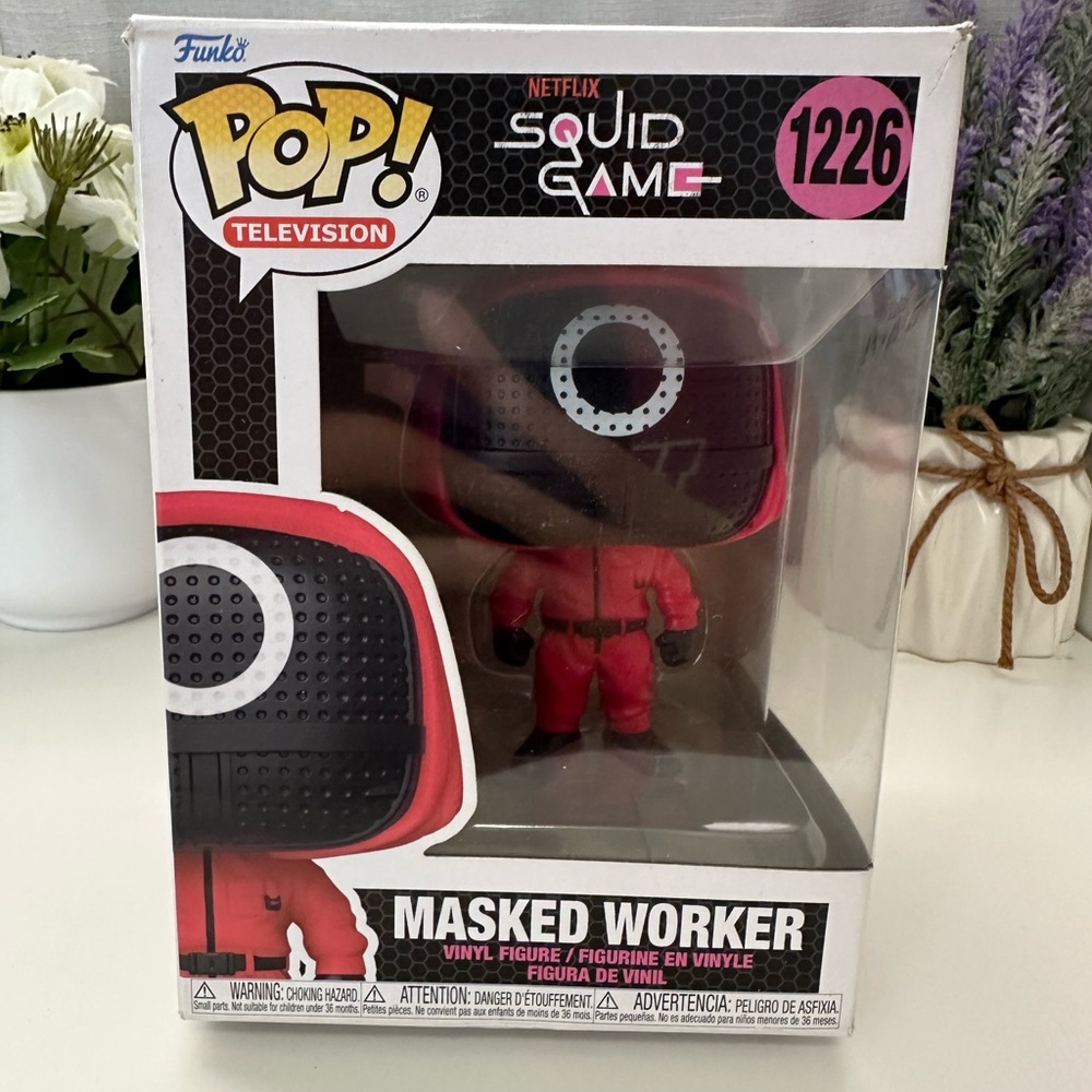 Funko Pop! Netflix Squid Game Masked Worker